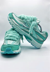 GREEN NIKE TOUDOUX
