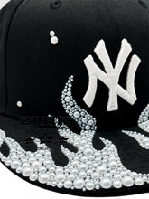 Load image into Gallery viewer, CASQUETTE NY FLAME PEARL
