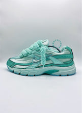 Charger l&#39;image dans la galerie, GREEN NIKE TOUDOUX

